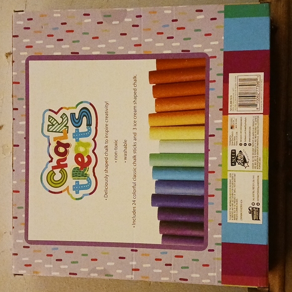 Kid's Brand New Chalk Set - Picture 2 of 2